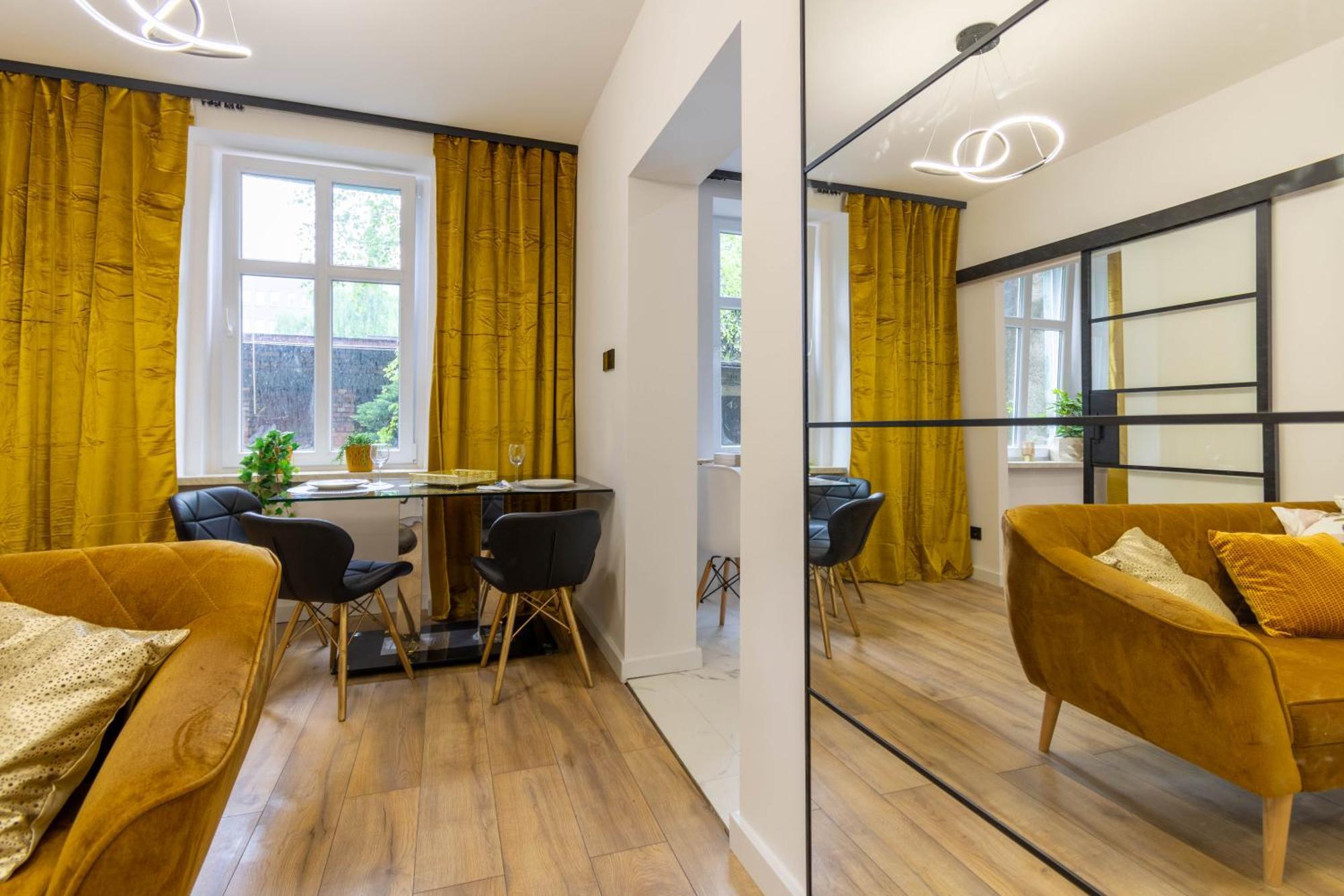 Klimatyczny Apartament Wroclawska Apartman Bytom Kültér fotó