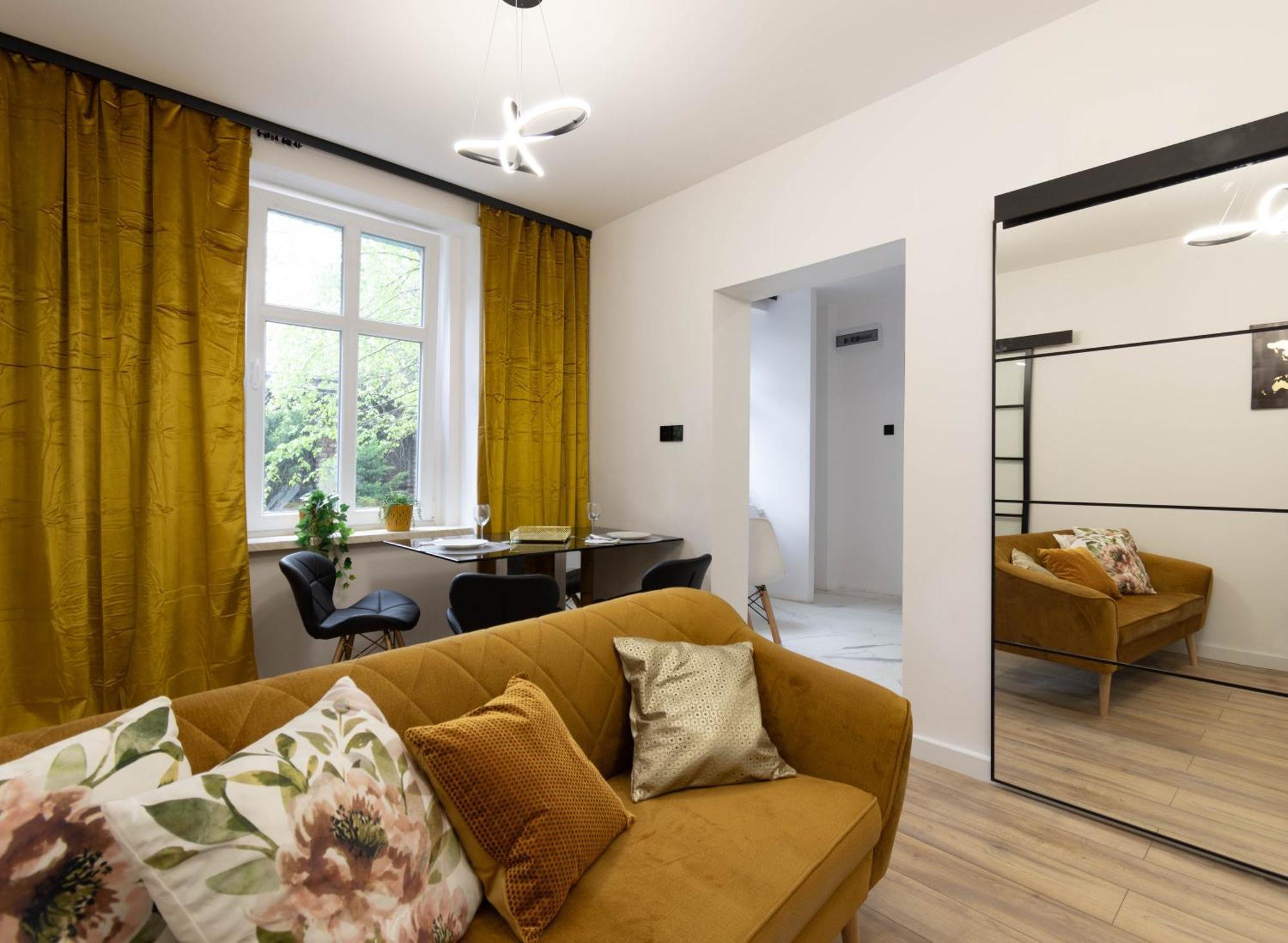 Klimatyczny Apartament Wroclawska Apartman Bytom Kültér fotó